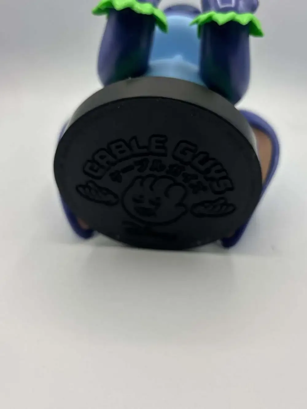 Disney Cable Guys Hula Stitch Phone And Controller Holder